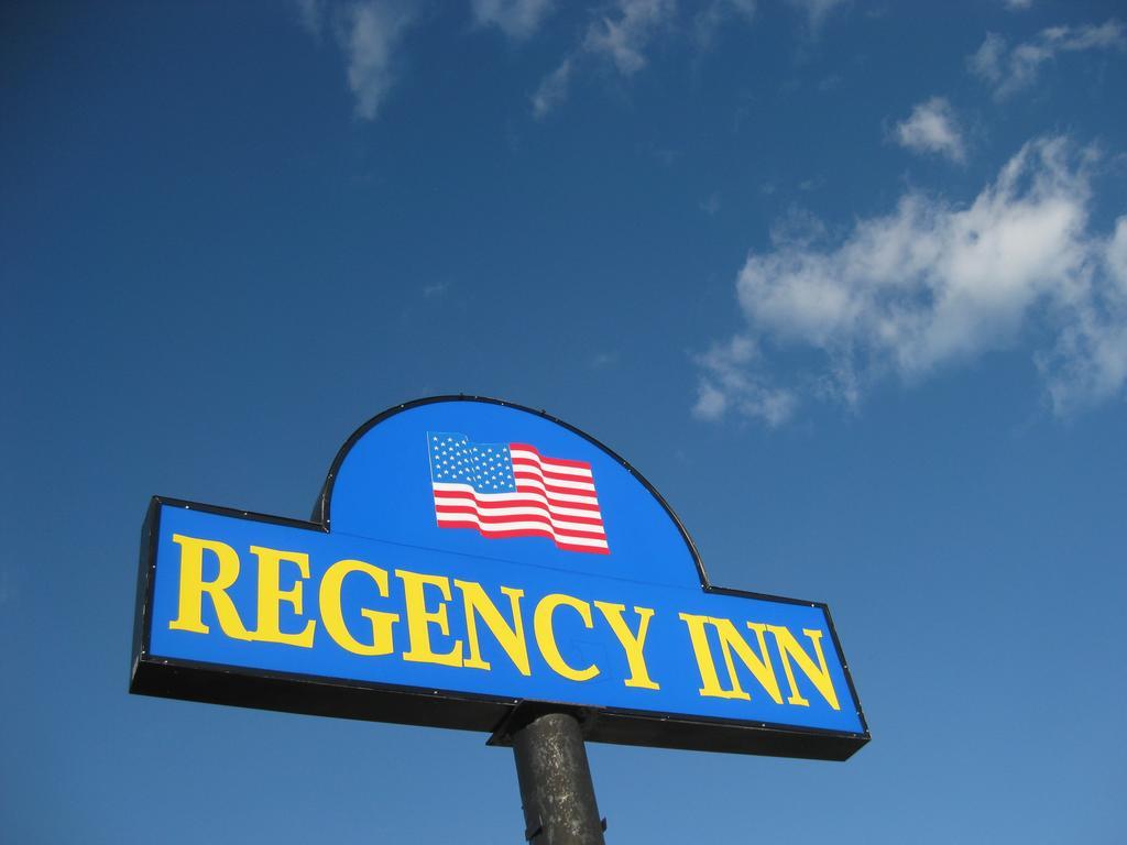 Regency Inn Of Naperville Extérieur photo