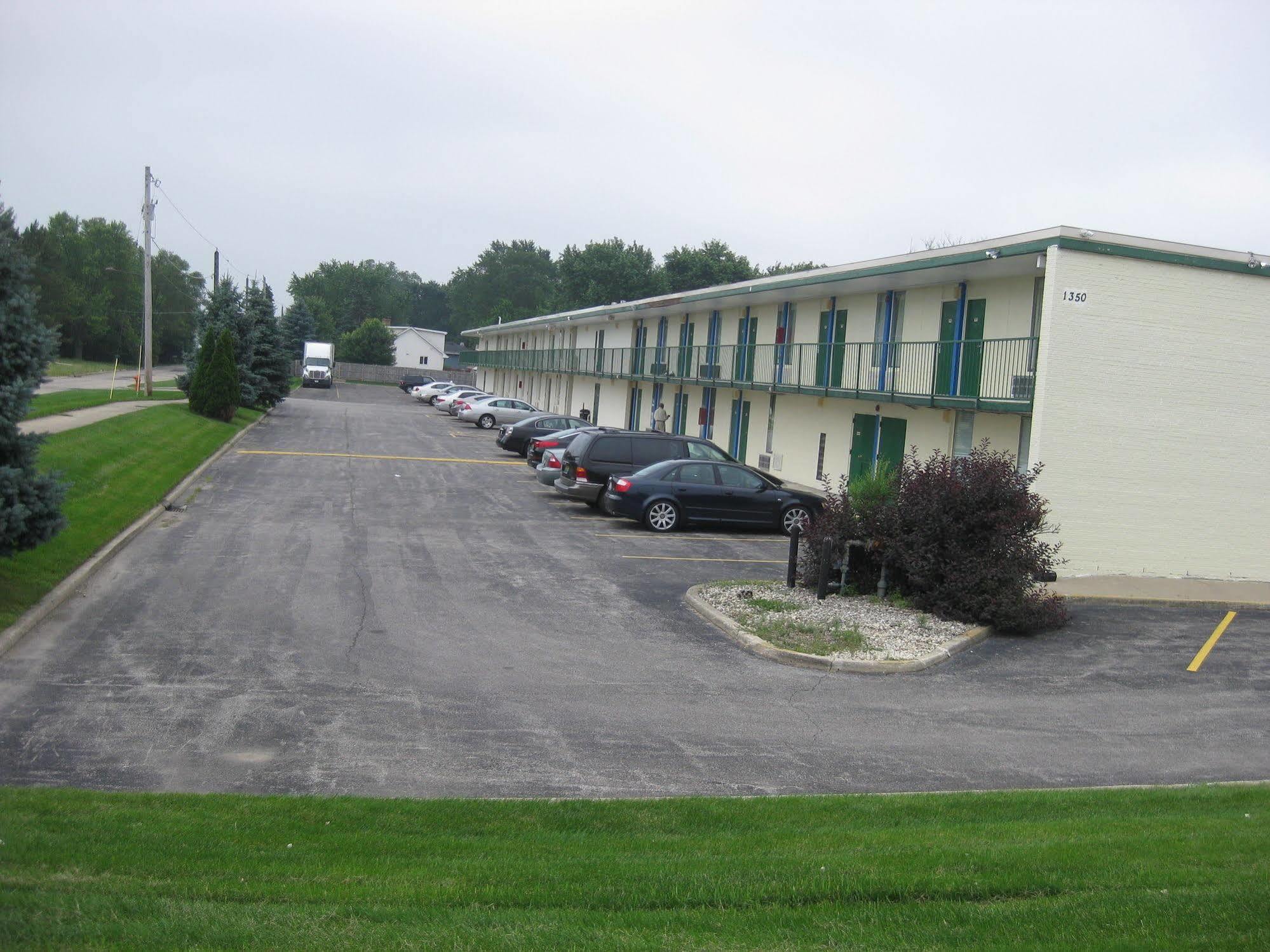 Regency Inn Of Naperville Extérieur photo